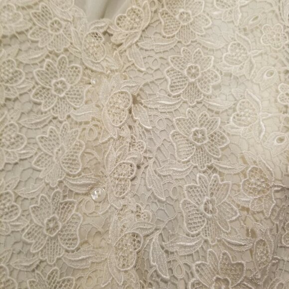San Andre Women's V-Neck Floral Embroidered Lace Vest Size 16 Ivory Tie-Back - Picture 4 of 8